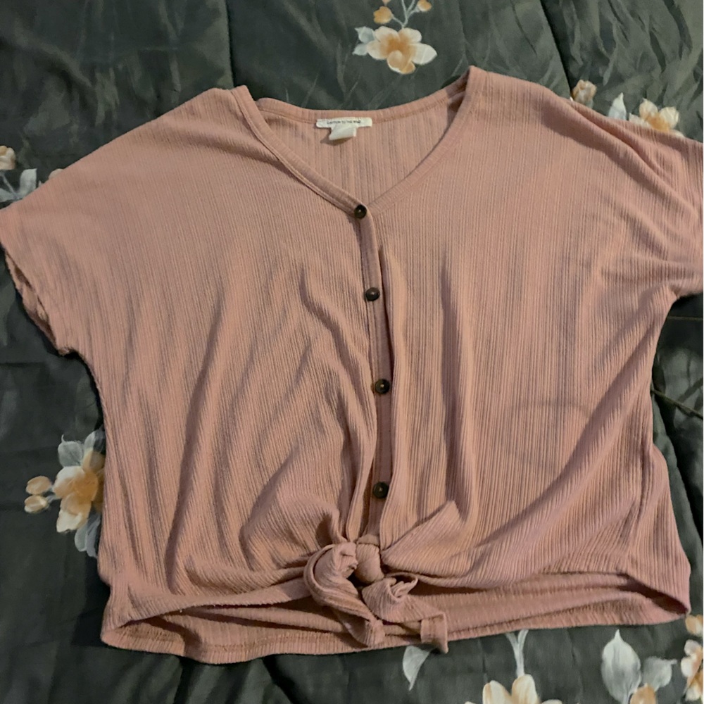 Knitted t-shirt tee